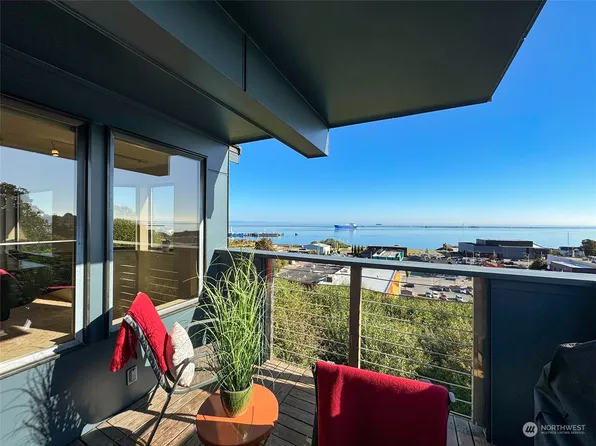 226 W 2nd Street #3, Port Angeles, WA 98362