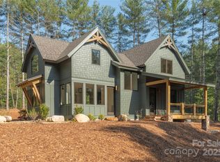 92 Rusty Hook Rd, Nebo, NC 28761