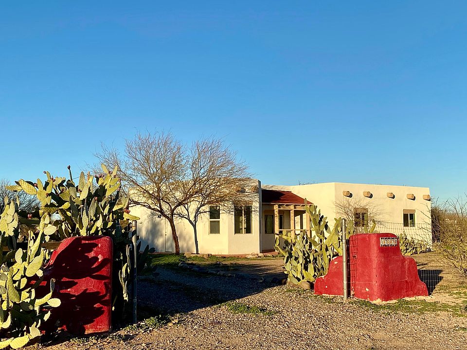 1st image of 17570 W Quemado Ln