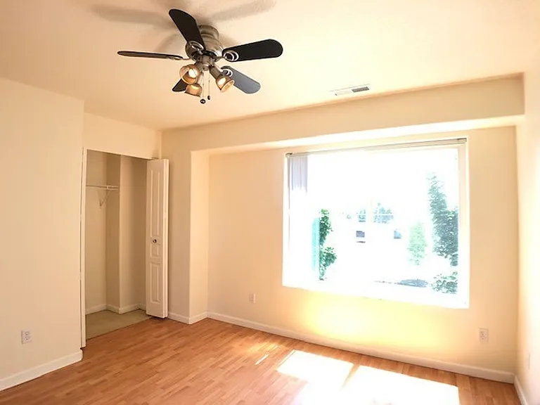 17233 SW Baseline Rd — Photo 8