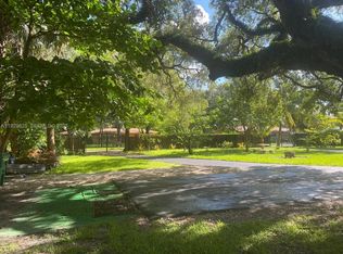 Arch Creeks Estates, Miami, FL 33181