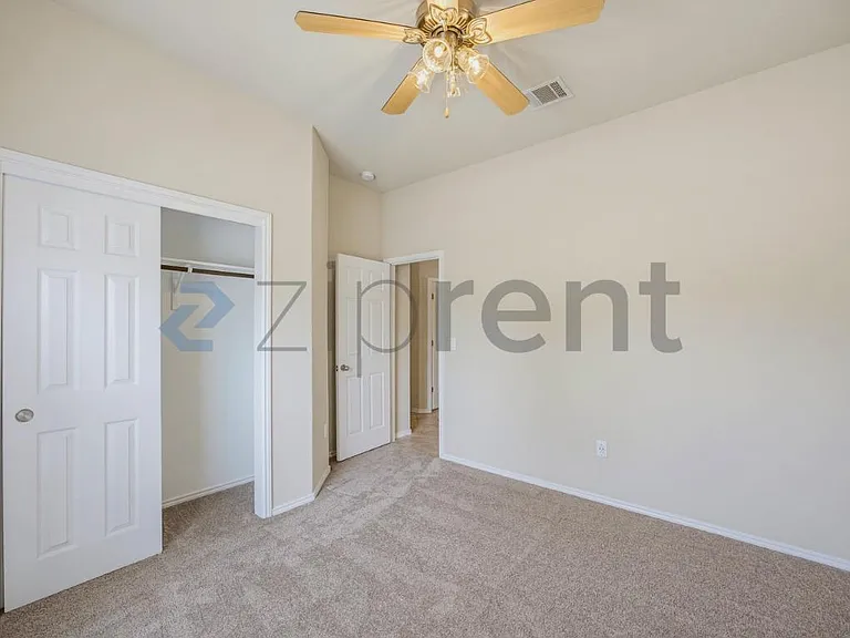 222 Noddy Rd — Photo 22