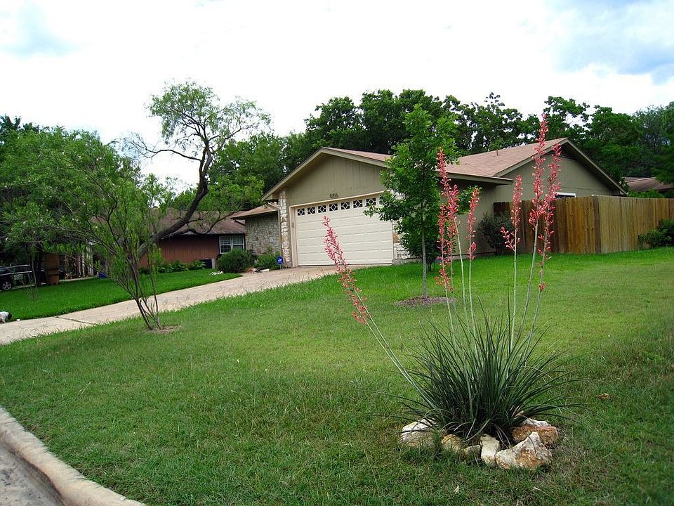 2nd image of 12106 Forsythe Dr