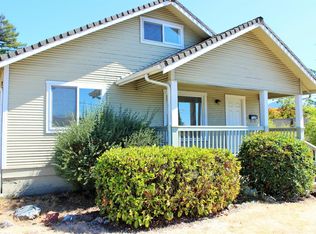 1109 NE 7th St, Grants Pass, OR 97526