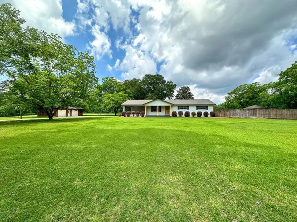 1019 Sunrise Rd, Petal, MS 39465