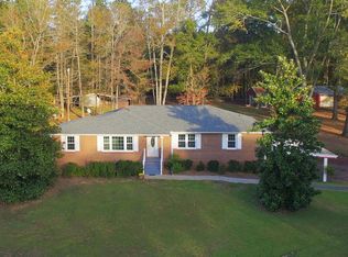 404 Willard Rd, Greenwood, SC 29649