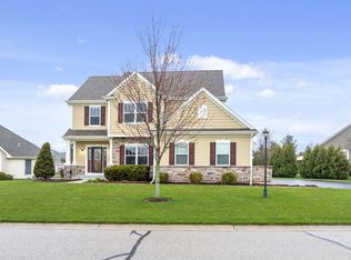 1846 River Lakes Rd S, Oconomowoc, WI 53066