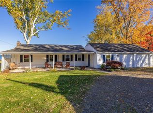 523 Ontario Dr, Ontario, NY 14519