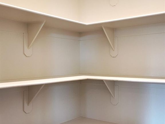 5th image of 8425 Estes Way