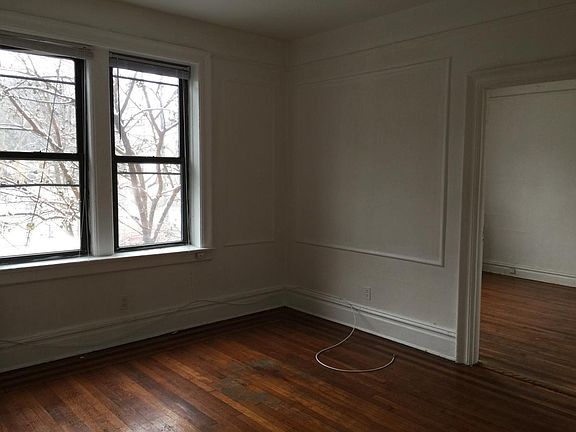 5th image of 429 Fairmount Ave APT 304