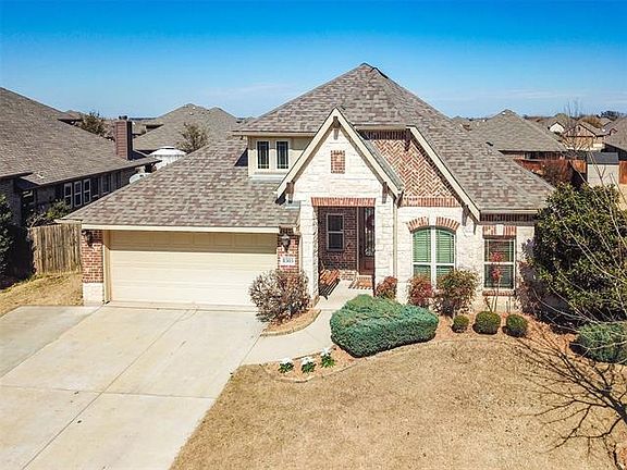 2nd image of 8305 Yukon Ln