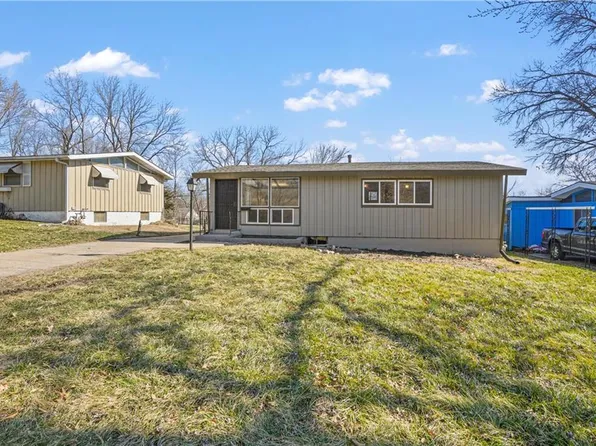 5321 Chestnut Ave, Kansas City, MO 64130