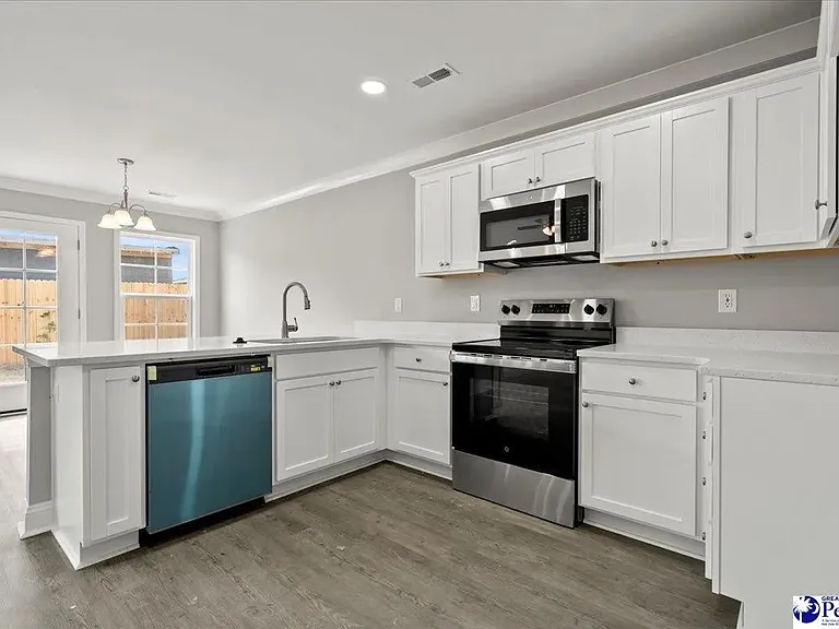 865 Merilou Way — Photo 9