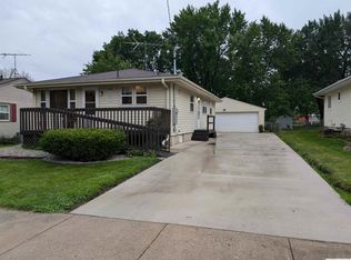 685 9th St SE, Mason City, IA 50401