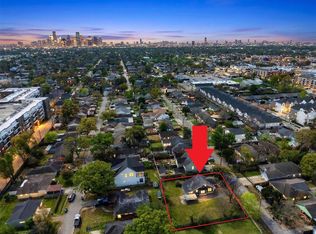 1638 Tabor St, Houston, TX 77009