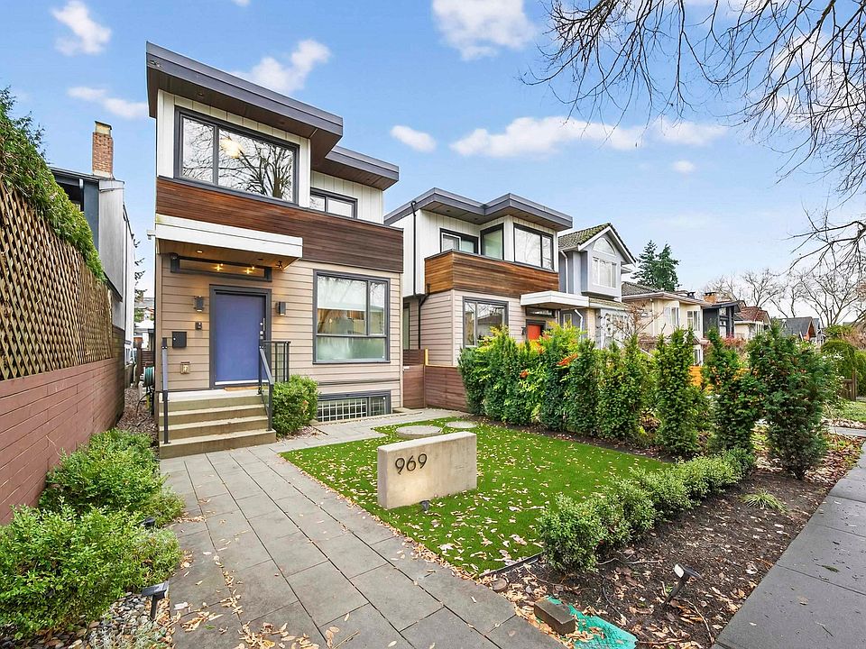 1st image of 969 W 18th Ave