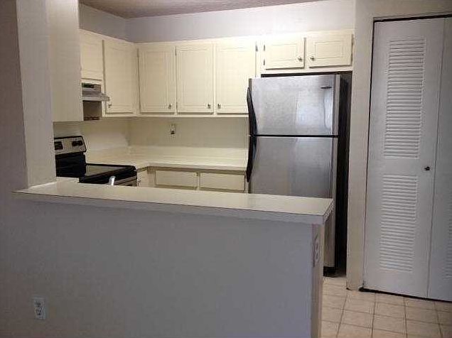 2nd image of 350 Palm Cir W APT 307