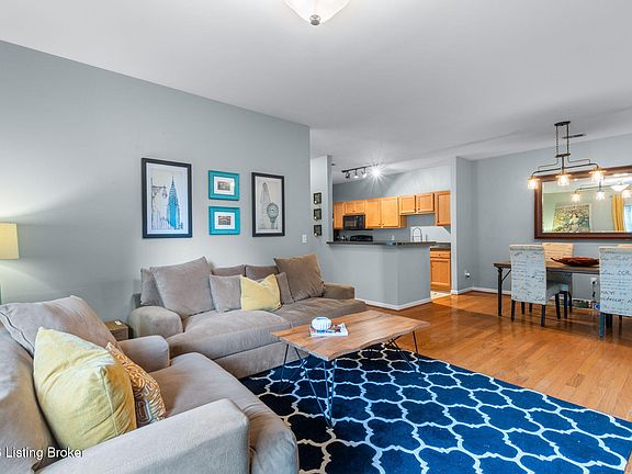 4th image of 9606 Preston Spring Dr Unit 104