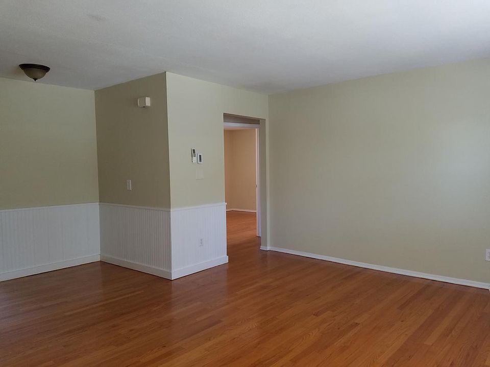 1st image of 375 Blake St APT 1