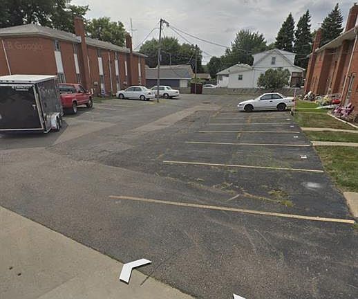 3rd image of 263 Riverbank St #283