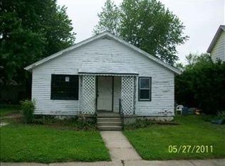 919 N High St, Hartford City, IN 47348