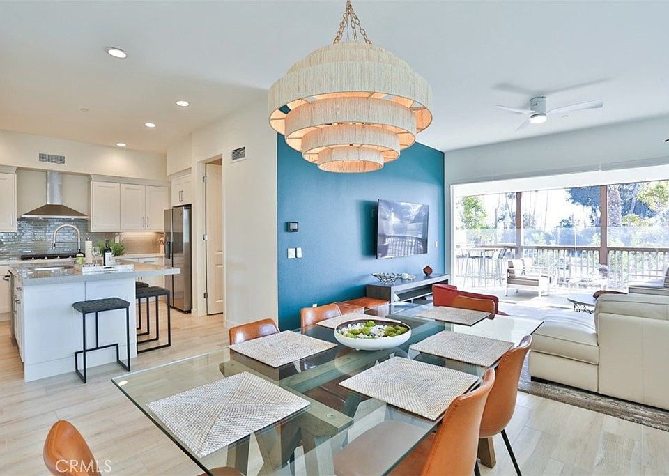 1st image of 1529 Doheny Way