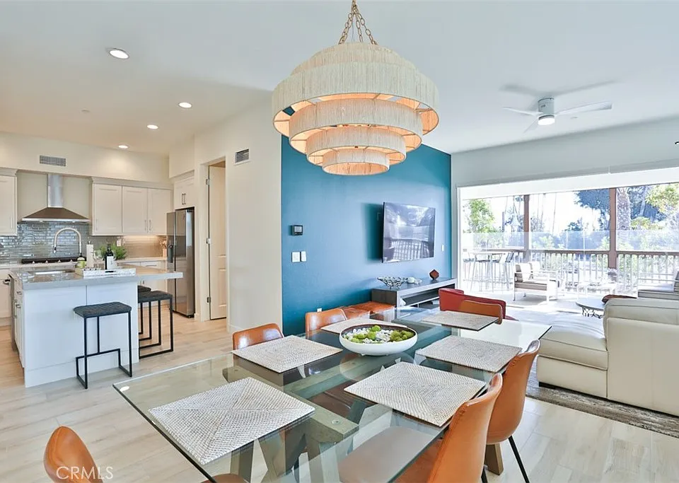 1529 Doheny Way