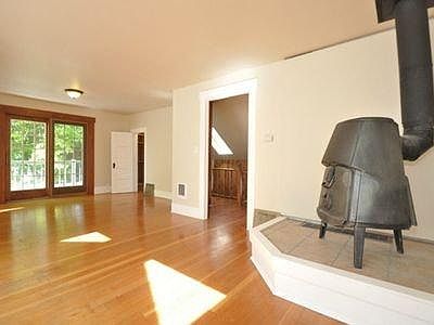 1st image of 927 S Sheridan Ave #A