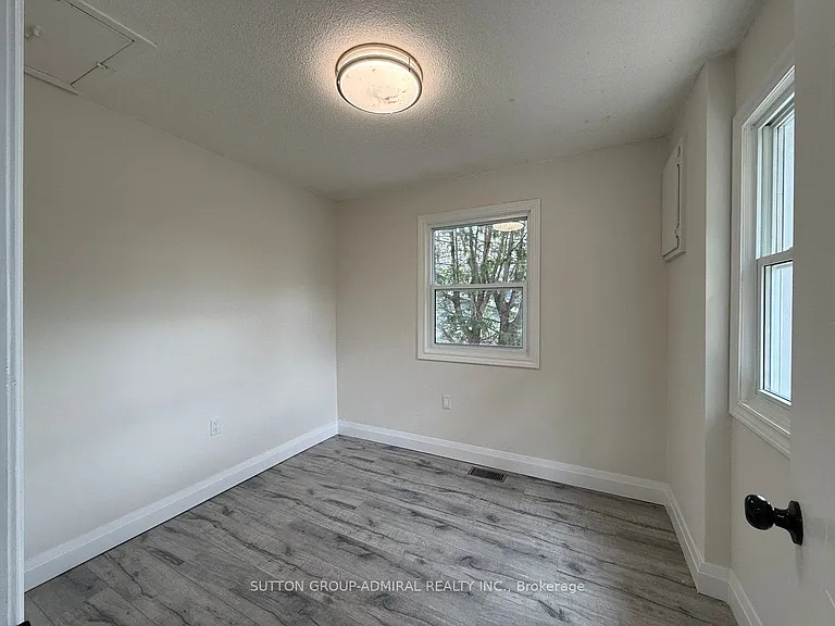 386 Irene Dr — Photo 11