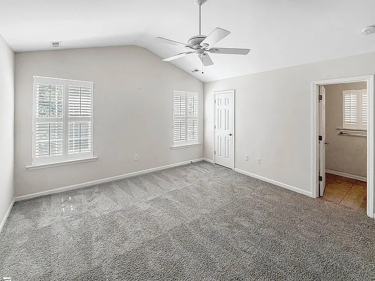 531 Glenlea Ln — Photo 12