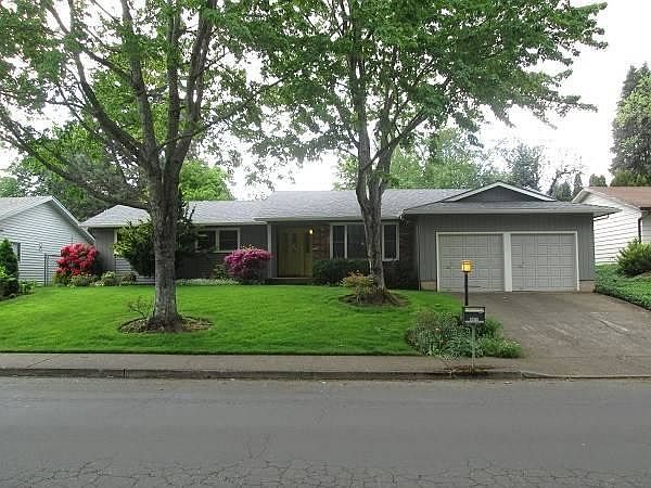 2nd image of 3971 Ash Ave SE