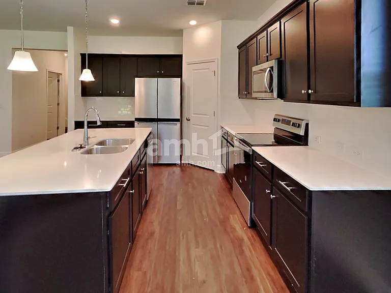 27518 Saint Andrews Ave — Photo 3