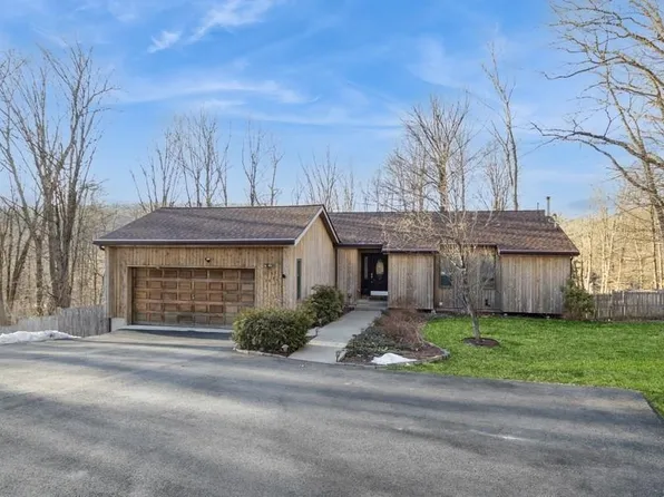 25 Longridge Trail, Putnam Valley, NY 10579