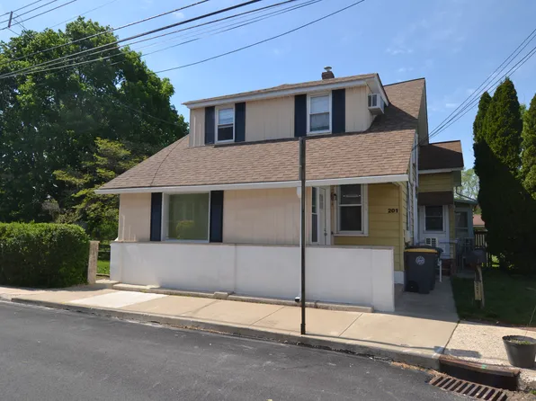 201 Mary St Floor 1, Downingtown, PA 19335