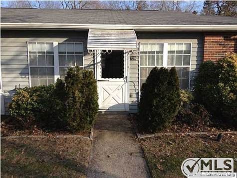 1st image of 720C Buckingham Dr