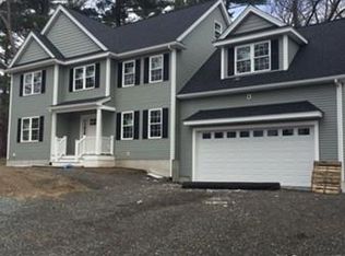 21 North St, Wilmington, MA 01887