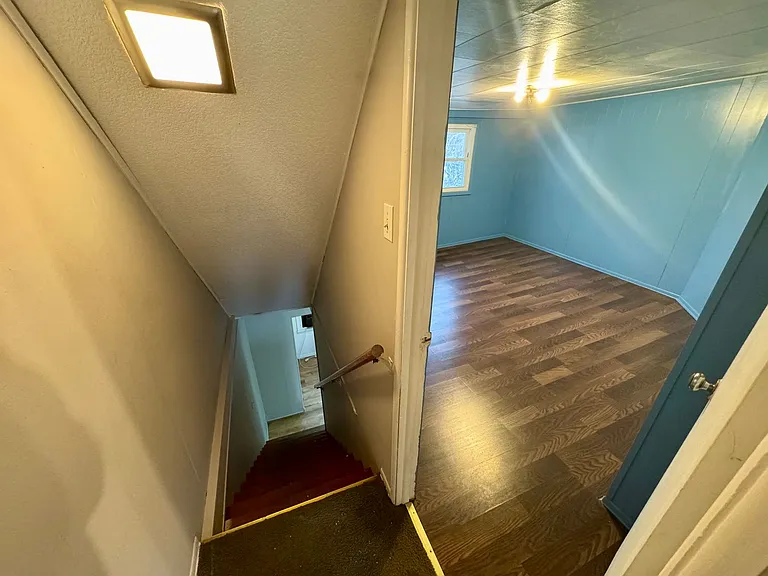 470-474 Spang Ave — Photo 56