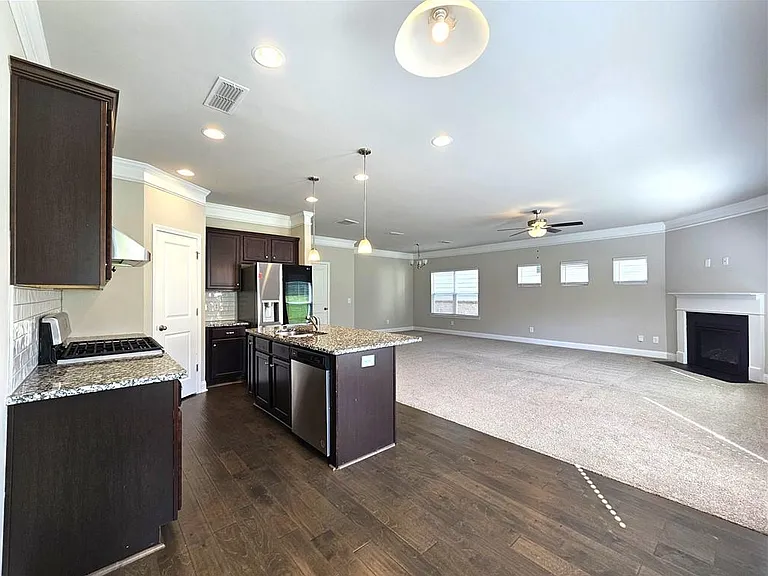 1561 Winding Ridge Trl — Photo 7