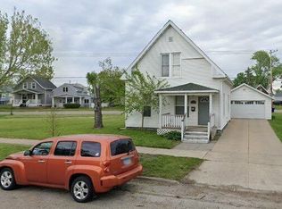 1111 K St SW, Cedar Rapids, IA 52404