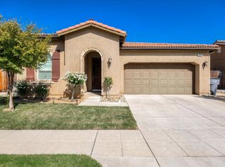 10534 N Whitney Ave, Fresno, CA