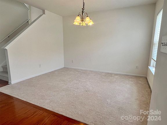 5th image of 11315 Breezehill Ln