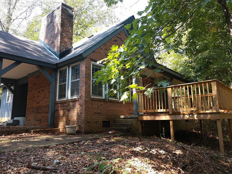 2nd image of 41 Coats Dr