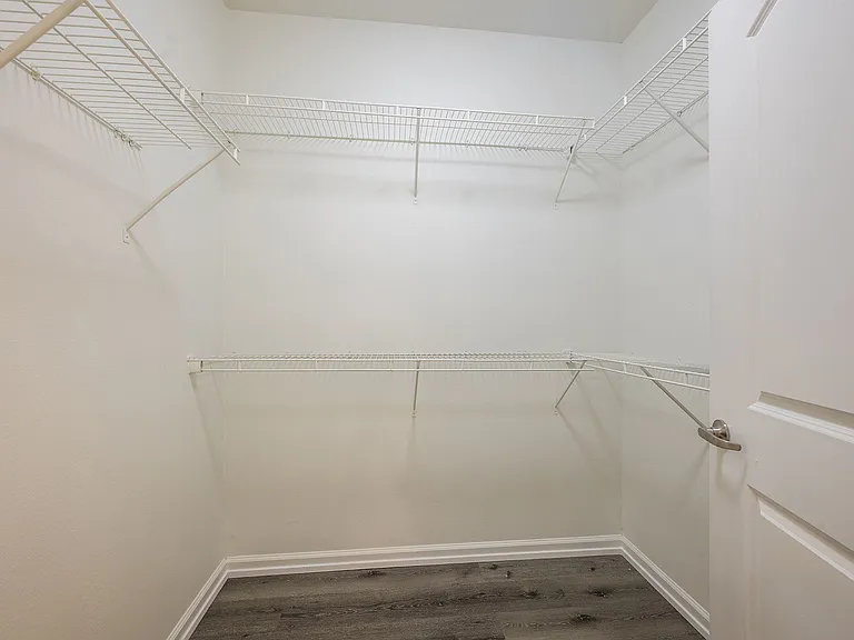 Mosaic Westshore Apartments — Photo 20