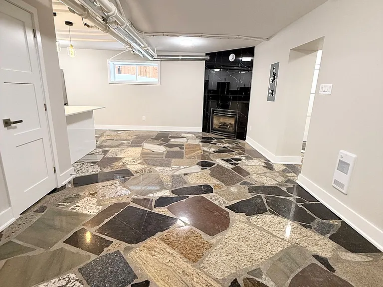 325 Cooper St #15-A — Photo 2