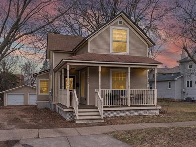 615 4th St, Hudson, WI, 54016