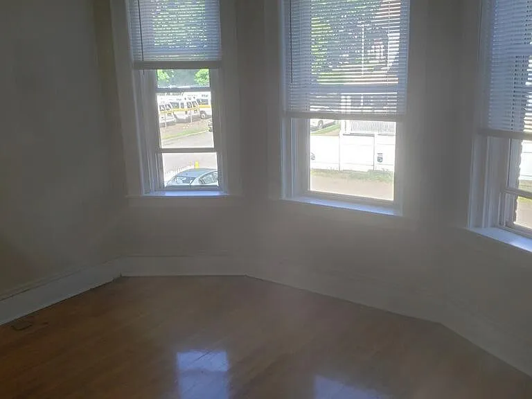 12 Tirrell St — Photo 6