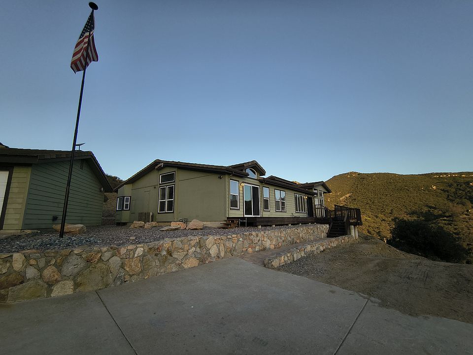 1st image of 2828 La Cresta Rd
