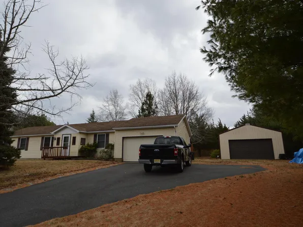 7 Benche Ct, Cape May Court House, NJ 08210