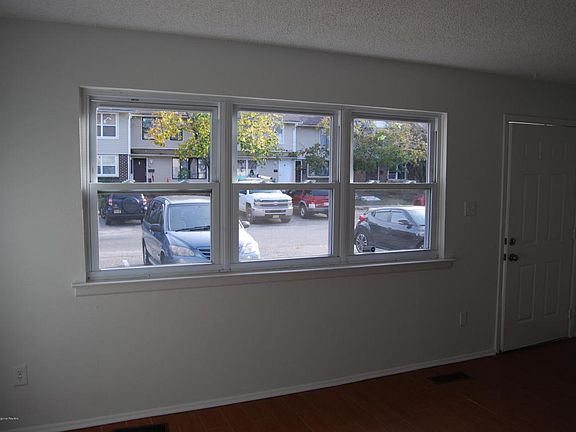 4th image of 168 Coventry Dr #1000