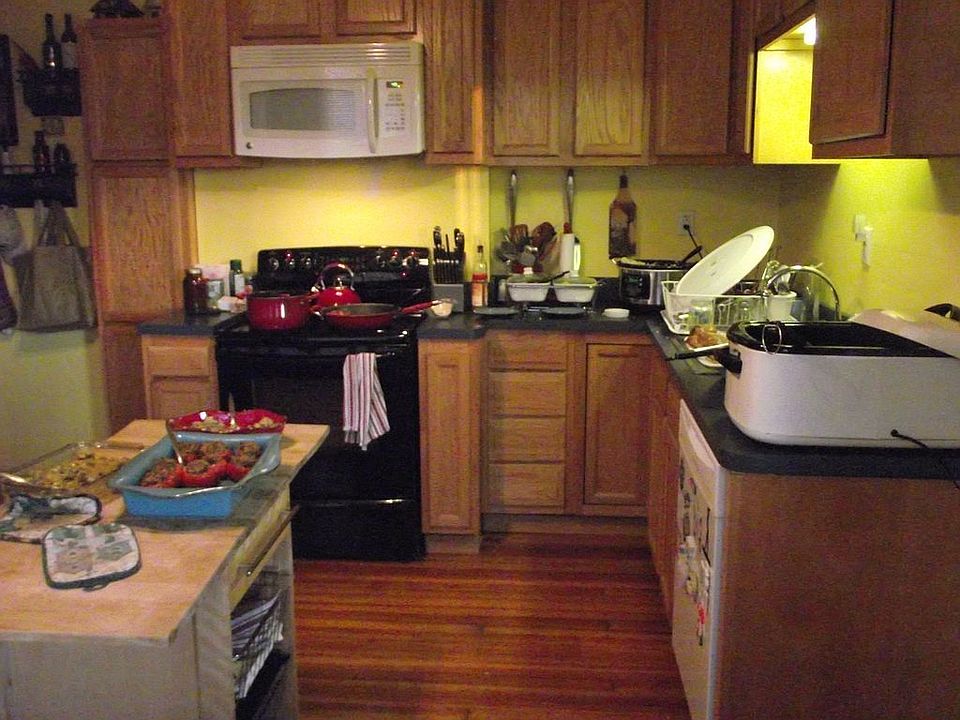 Part of Eat in Kitchen